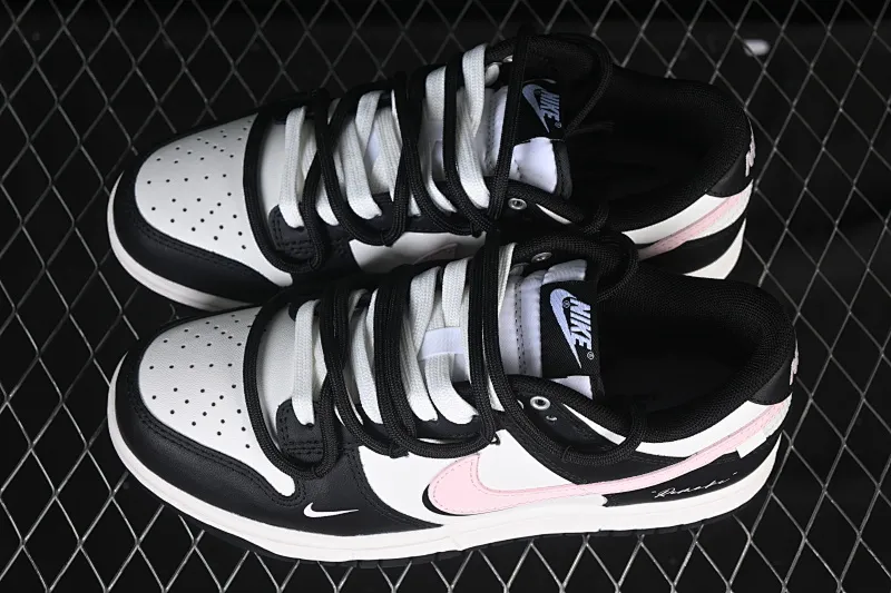 All Categories Nk SB Dunk Series Nk SB Dunk Low High-end Customized Low-top Shoes Nike SB Dunk Low "Just Do it" Valentine's Day Strap Anniversary High-end Customized Low-top Casual Shoes BP0510-050